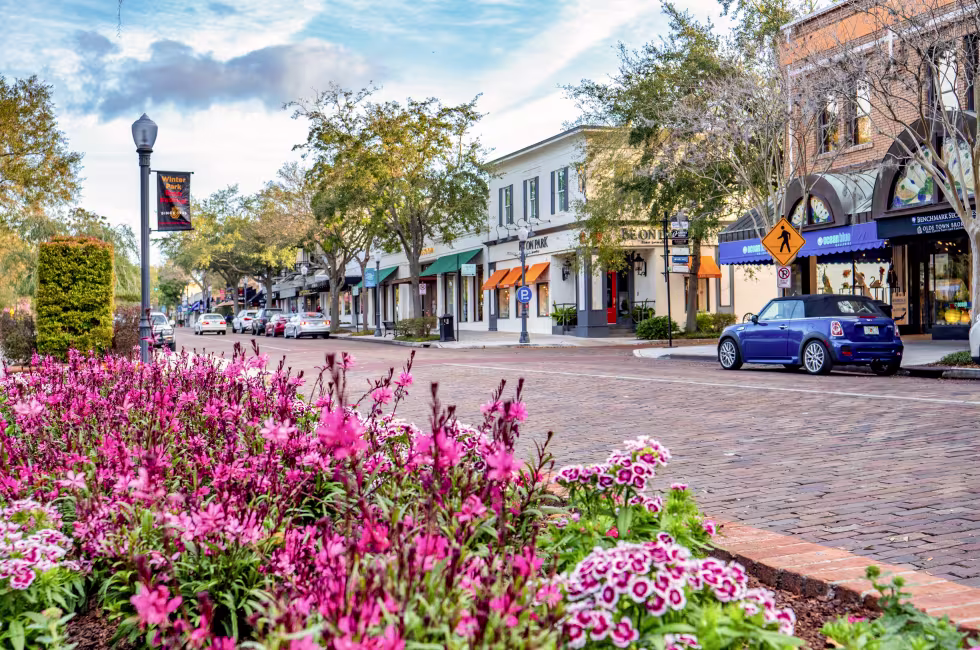 Licensed public adjuster consulting with Winter Park Florida homeowner about insurance claim settlement